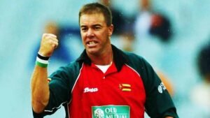 Read more about the article Heath Streak: A Legendary Zimbabwean Cricketer