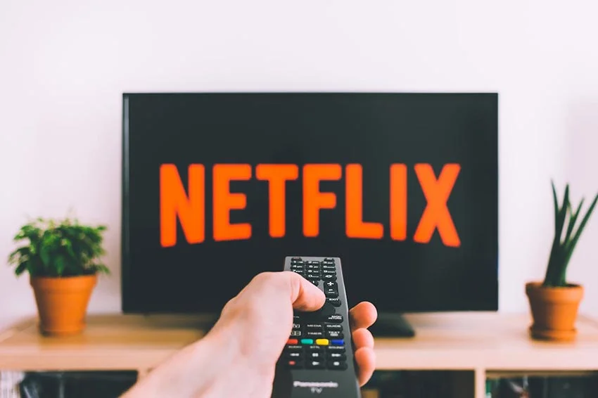 You are currently viewing 7 Best Hollywood Movies to Stream Now on Netflix